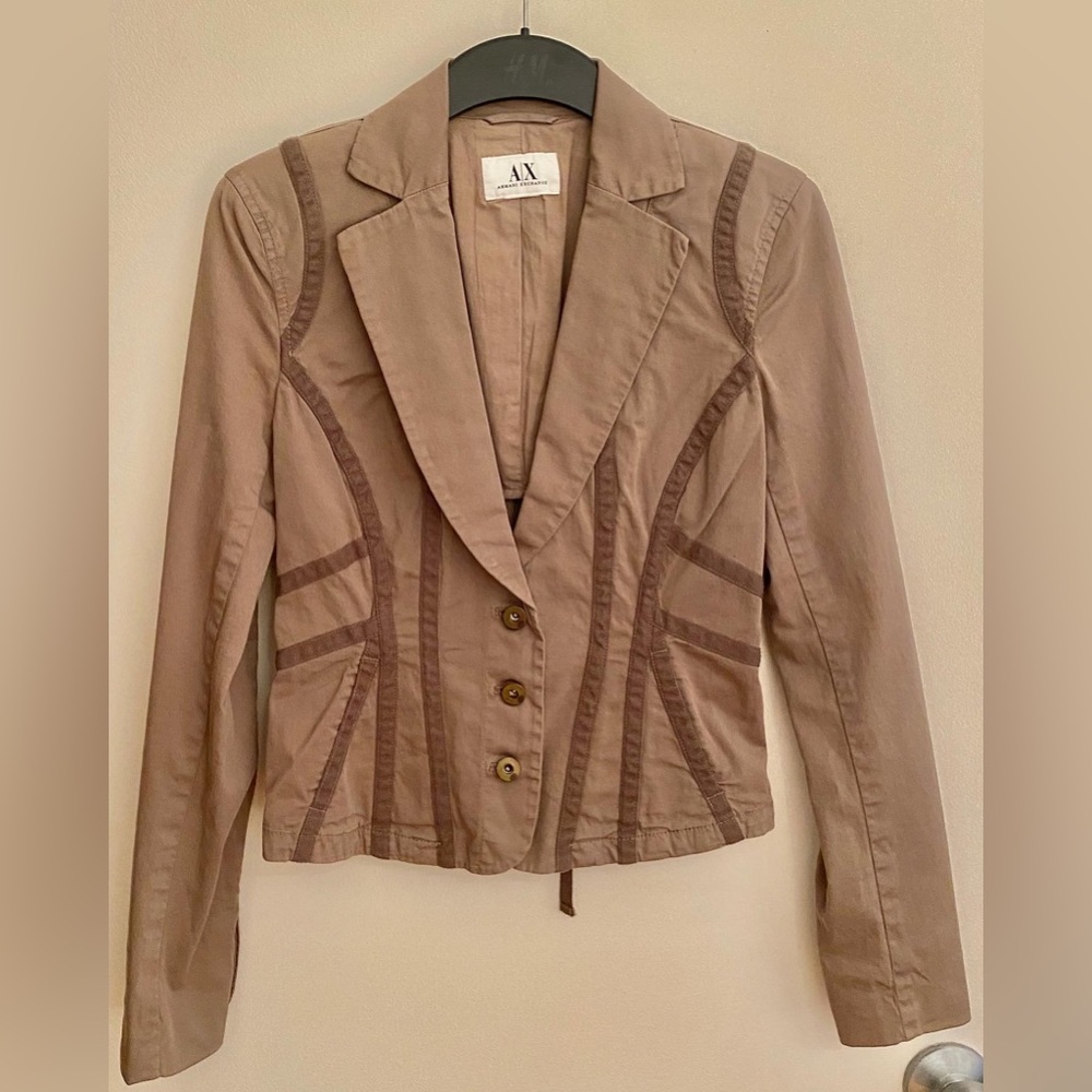 A|X Armani Exchange
Khaki 100% cotton size Small BEST OFFER